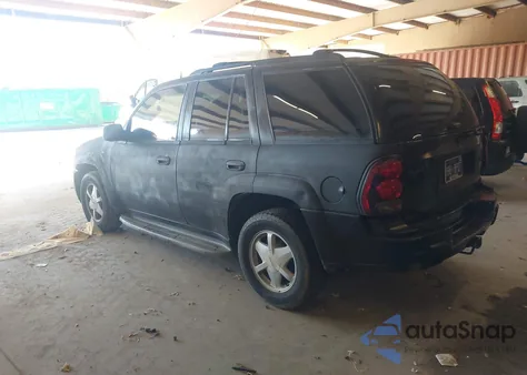 2005 Chevrolet Trailblazer Ls из США, поврежденный, VIN 1GNDT13S952133595